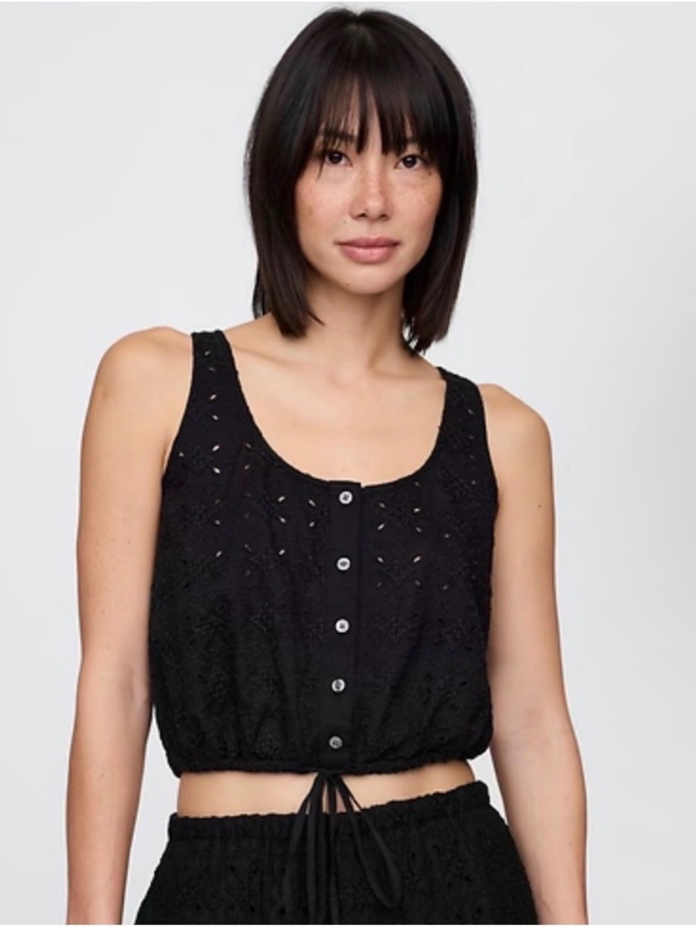 GAP Cinched Hem Eyelet Crop Tank L